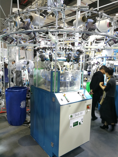 生产休闲t恤衫面料的sm8-tr1无缝机