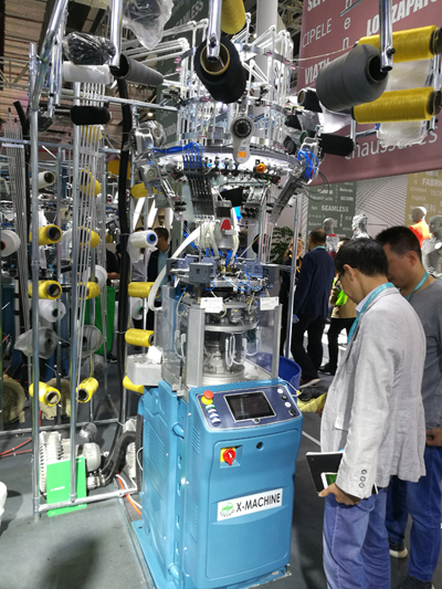 鞋面市场的风潮2年之后,圣东尼再次为针织鞋面市场带来了新的生产工艺