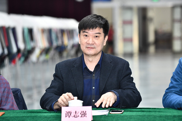 虎门服装服饰产业管理委员会主任谭志强